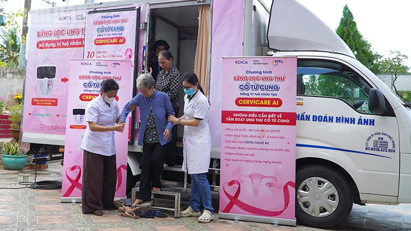 Đồng Tháp: Tầm soát ung thư cổ tử cung cho cộng đồng bằng công nghệ CerviCARE AI